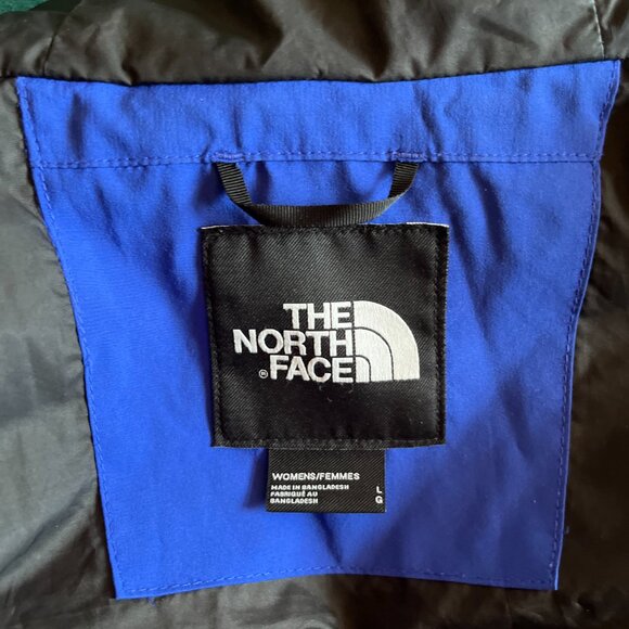The North Face Winter Coat - Picture 6 of 6